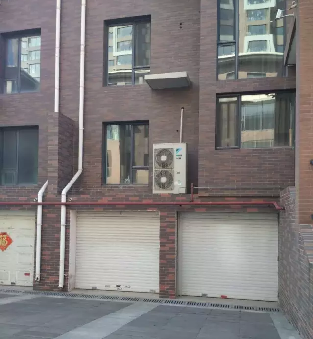 1486540069136096.png blob.png